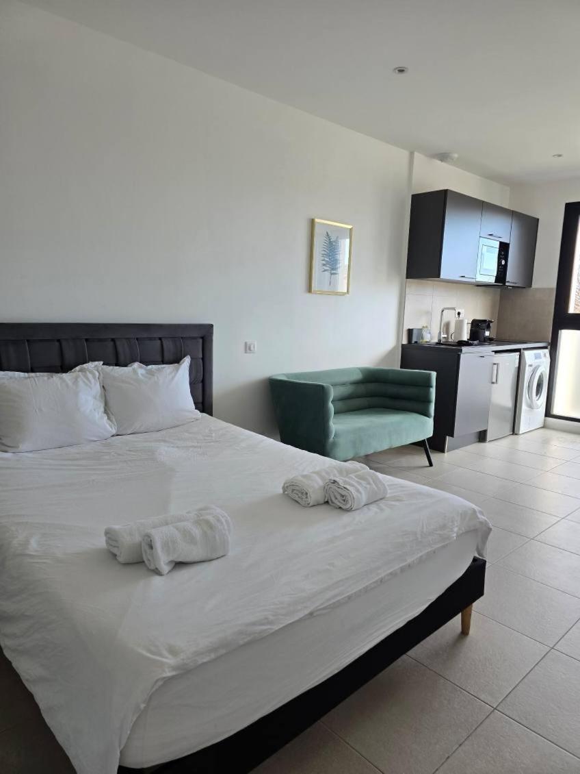 Studio Balcon, Centre Ville, Parc Expo, Arena Perols Luaran gambar